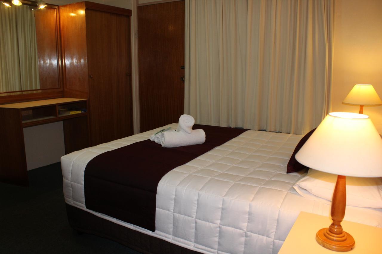Tabourie Lake Motor Inn المظهر الخارجي الصورة